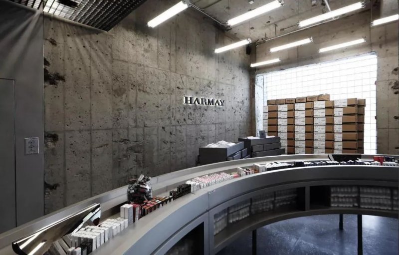 美VS美好：高定的排队VS文和友的排队_7