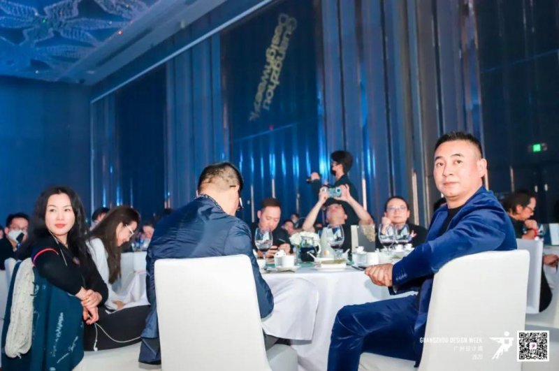 无人机天幕秀燃爆穹顶！NACOOC双展璀璨上演_16